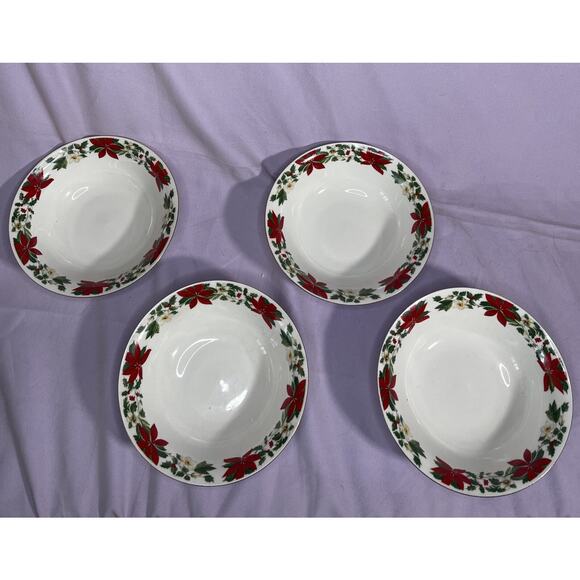 Gibson Design POINSETTIA HOLIDAY Set of 4-6 3/8" Soup Cereal Bowls Christmas - Picture 1 of 3